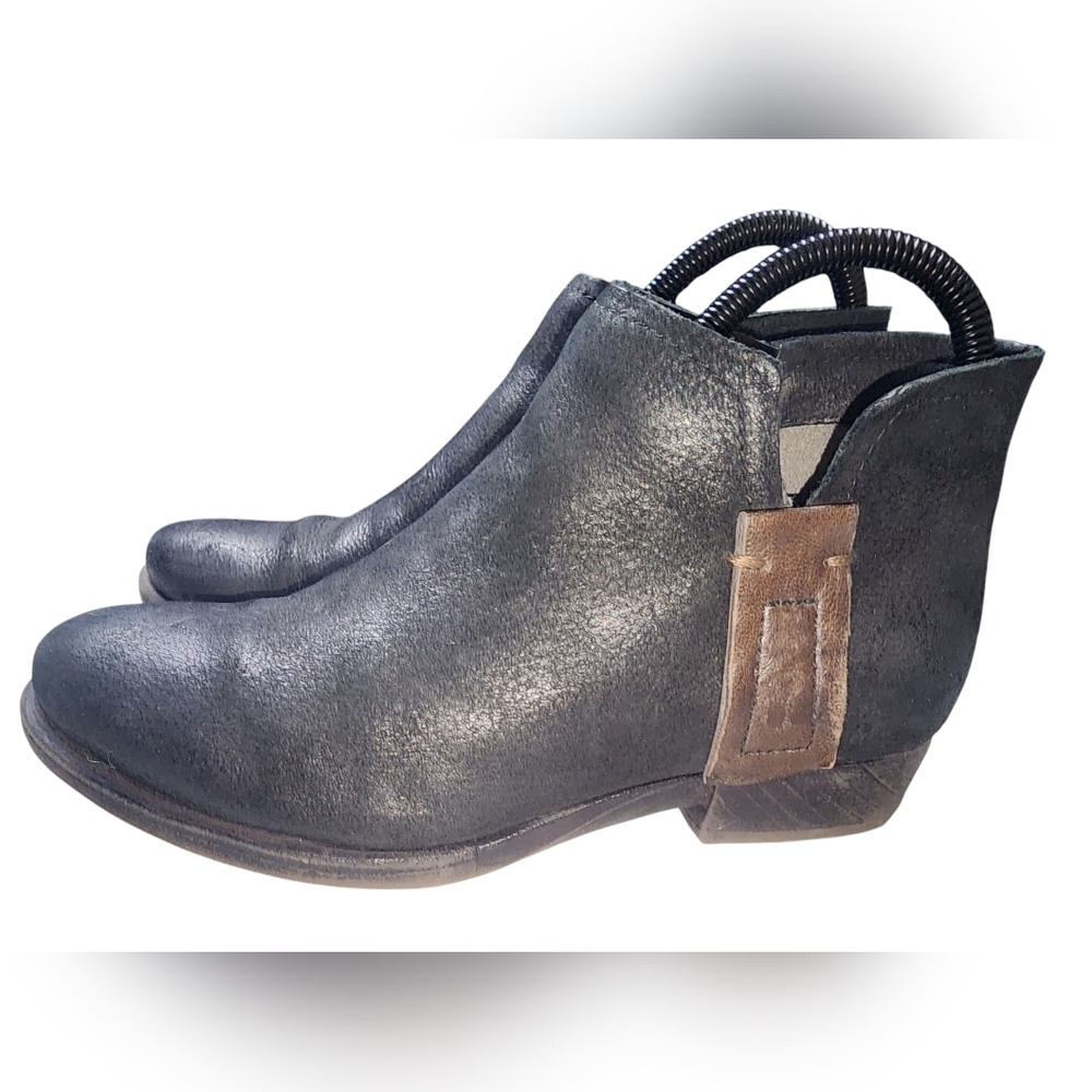 Miz Mooz Black Leather Ankle Booties, Women's 5.5-6 (36 EU)​